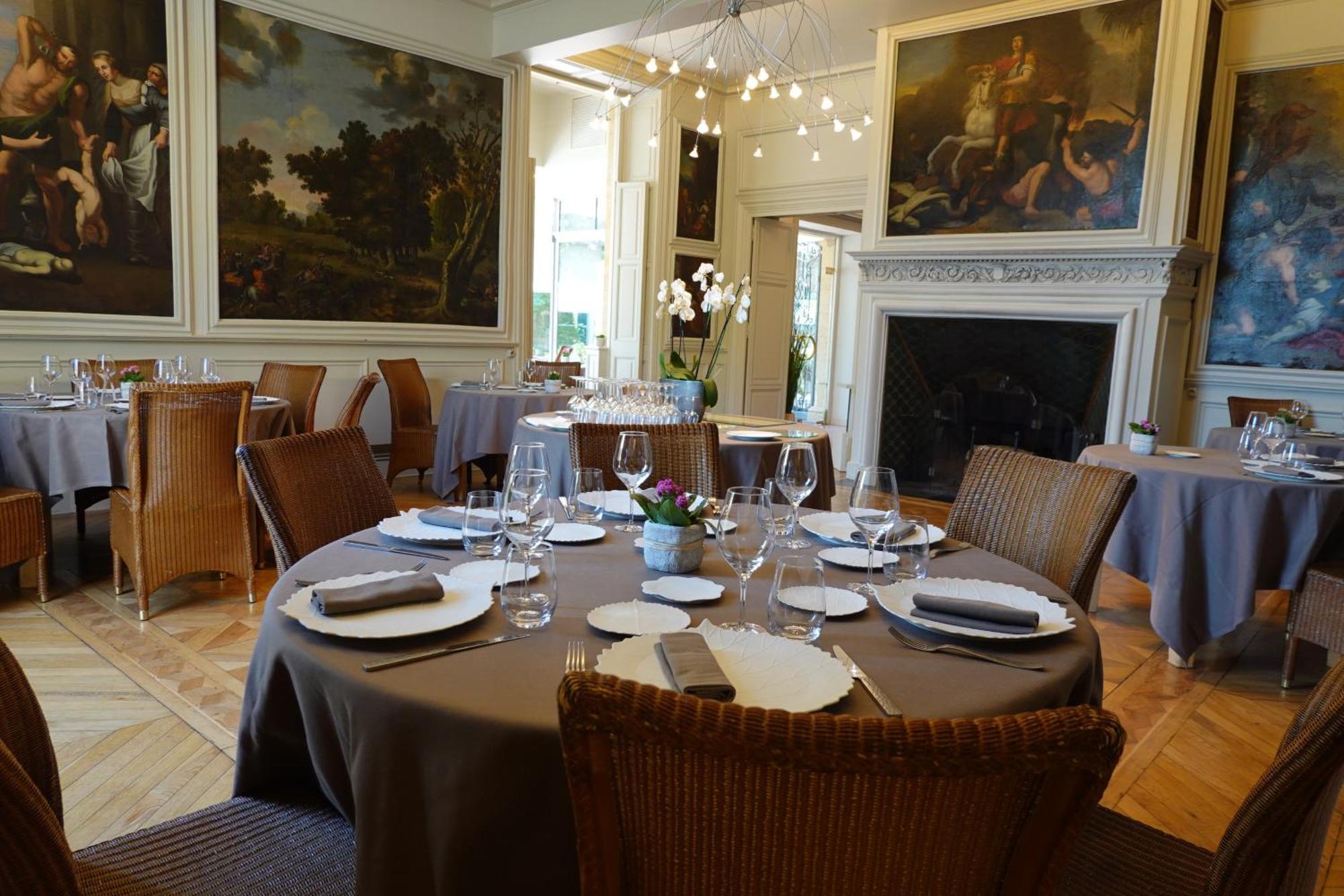 Chateau De Champlong Table Hotel **** Golf & Spa Villerest  Eksteriør billede