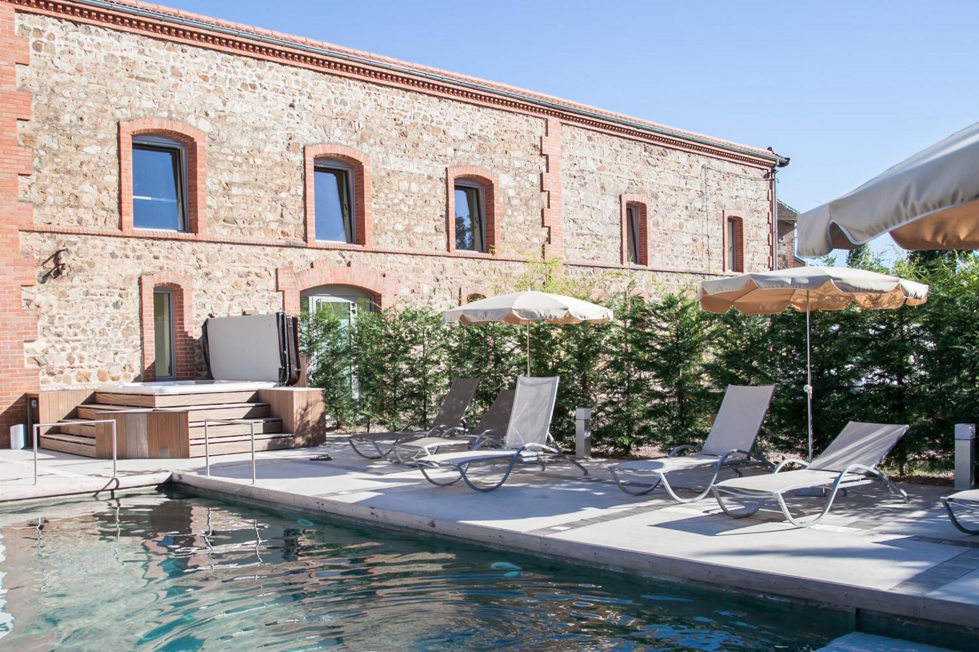 Chateau De Champlong Table Hotel **** Golf & Spa Villerest  Eksteriør billede
