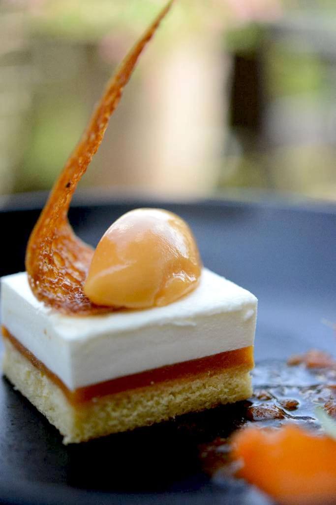 Chateau De Champlong Table Hotel **** Golf & Spa Villerest  Eksteriør billede