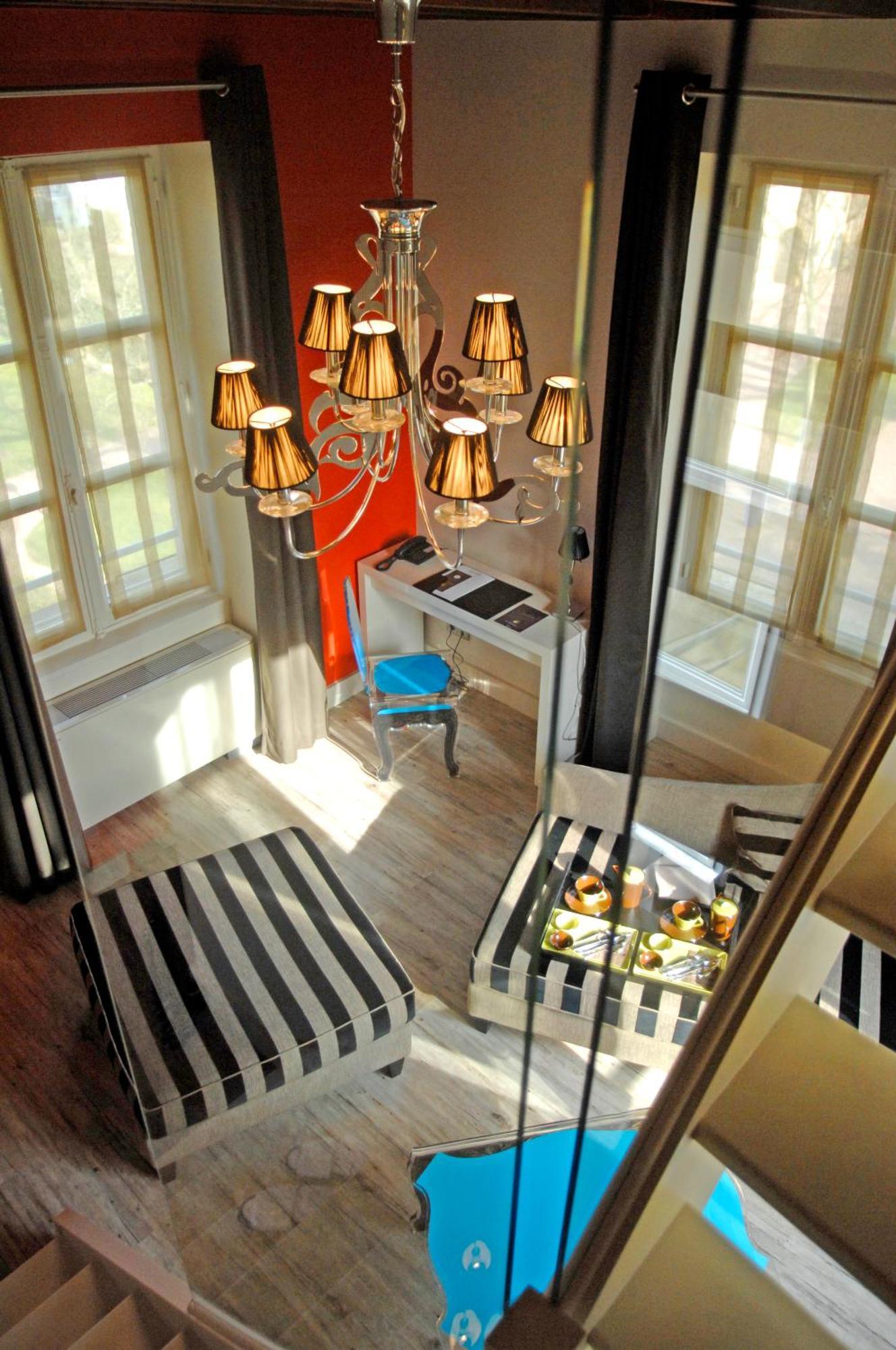 Chateau De Champlong Table Hotel **** Golf & Spa Villerest  Eksteriør billede